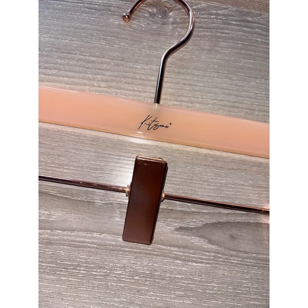 Kitana‎ Set of 3 Acrylic Rose Gold Hangers Skirt Pant Clips Peach Pink Boutique